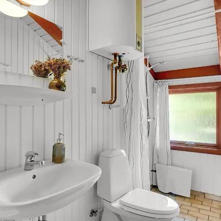 Amazing Home In Blavand With Wifi Дом отдыха *