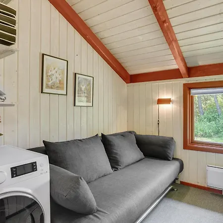 Amazing Home In Blavand With Wifi