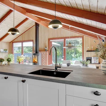 בית נופש With Fireplace Vi